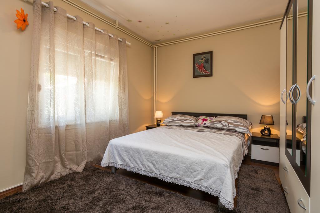 Apartman Verica Trogir Zewnętrze zdjęcie